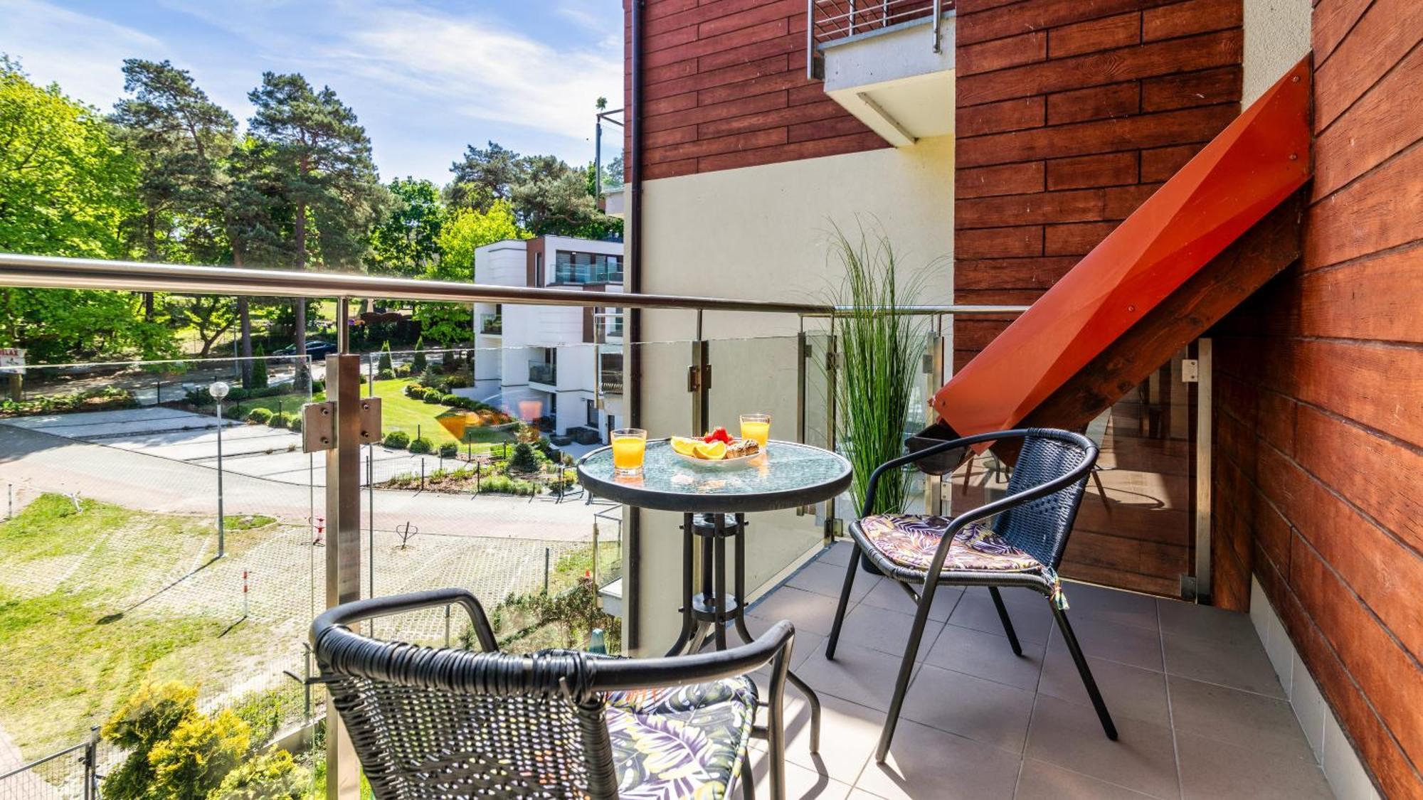 Morskie Apartamenty Przy Plazy Piamola Krynica Morska Exterior photo